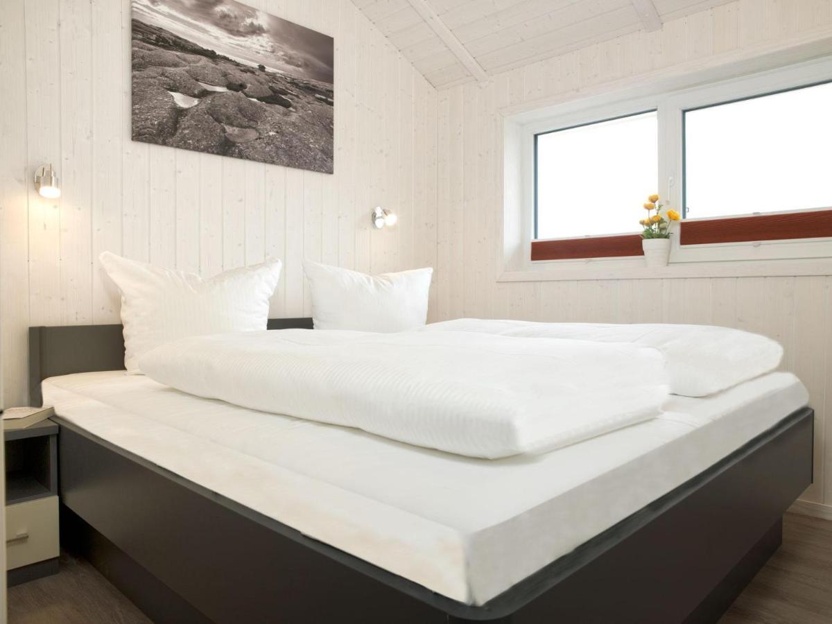 Dänische Ferienhäuser am Salzhaff Haus Käpt´n Nemo Poel Exterior foto